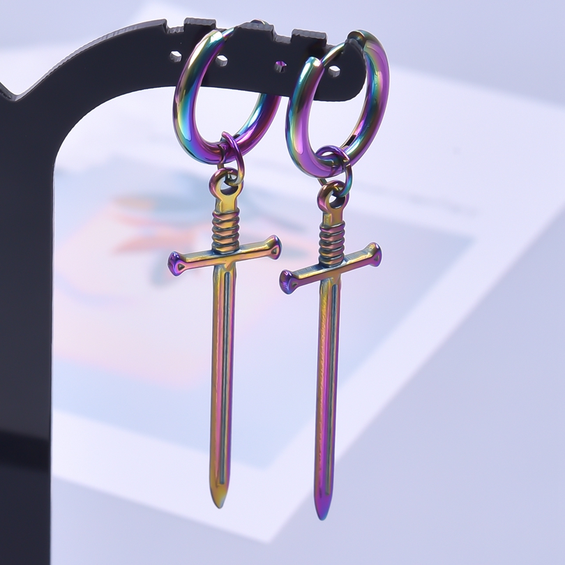 Anting-Anting Pedang untuk Wan - Body Jewelry Goth ulasan dan harga